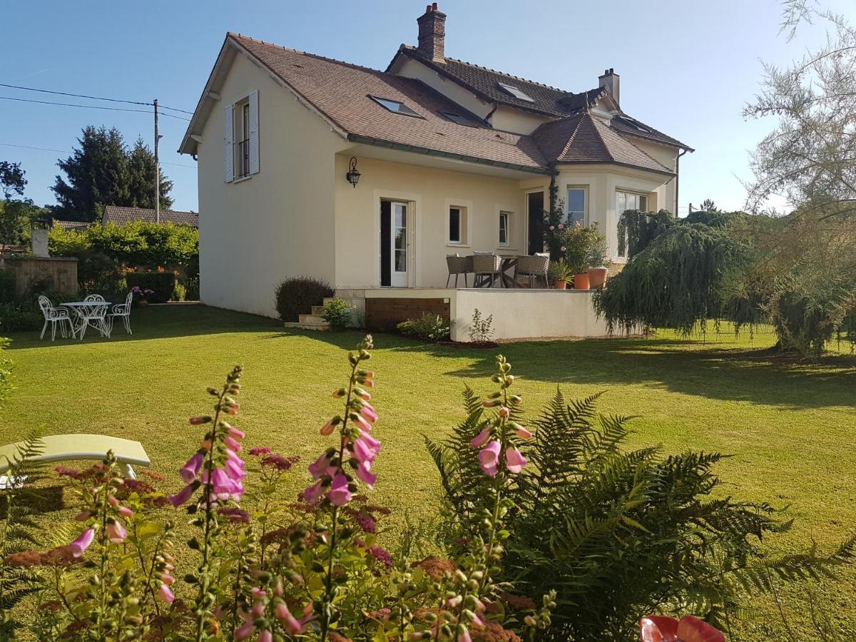 La Montignonne Apartment Montigny-sur-Loing Bagian luar foto