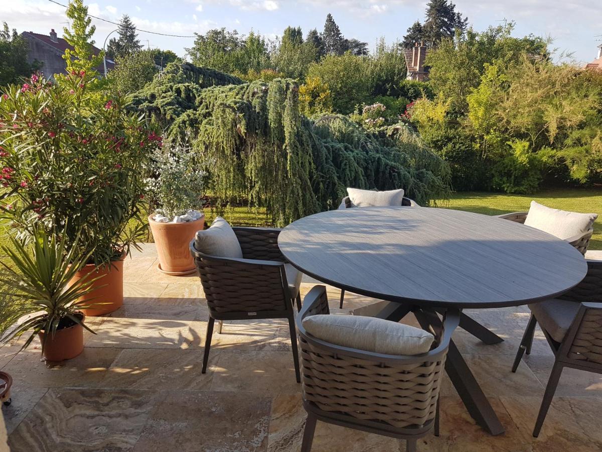 La Montignonne Apartment Montigny-sur-Loing Bagian luar foto