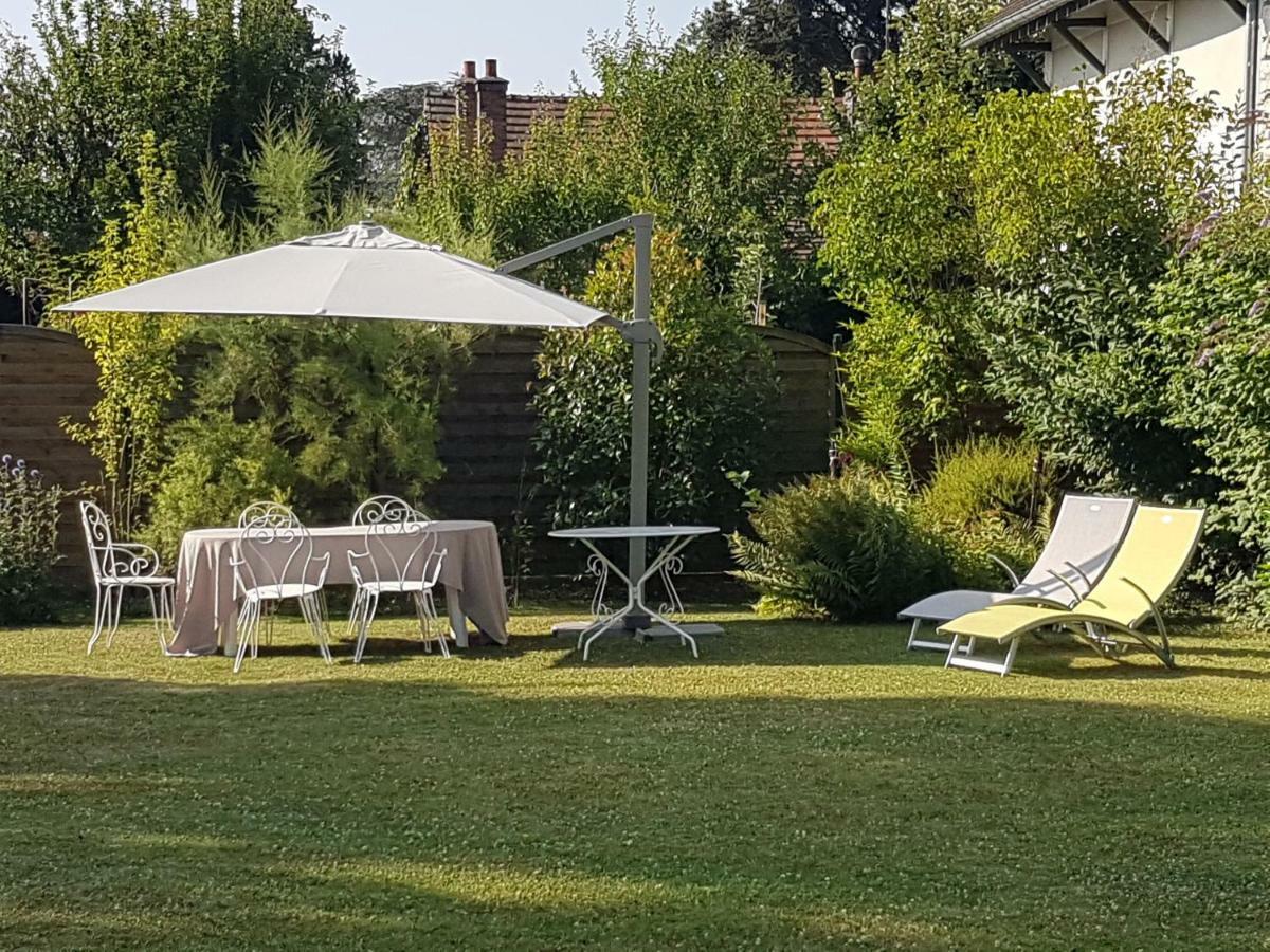 La Montignonne Apartment Montigny-sur-Loing Bagian luar foto